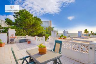 Pis a Cala Magrana-Cala Anguila-Cala Mendia. Piso con vistas al mar con 2 dormitorios, balcn, azoteaen urban