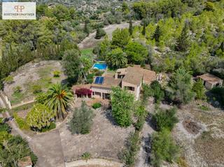 Masia a Manacor Centre. Finca con apartamentos para invitados en el valle de son macià