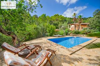 Masia a Canyamel. Finca de lujo con piscina e impresionantes vistas panorámicas en
