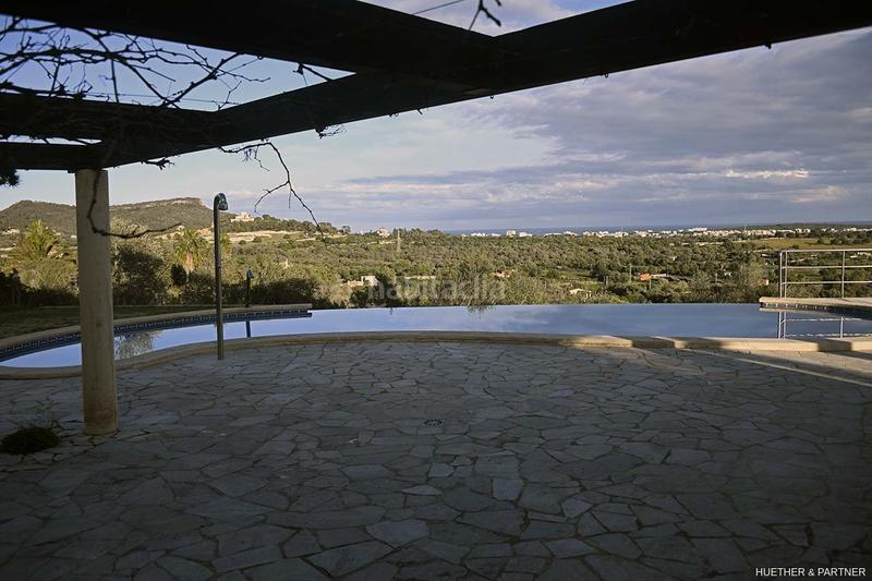 Foto 7035cfe9-1cf2-44d9-aba0-7184ba0484c1. Masia a Sant Llorenç des Cardassar