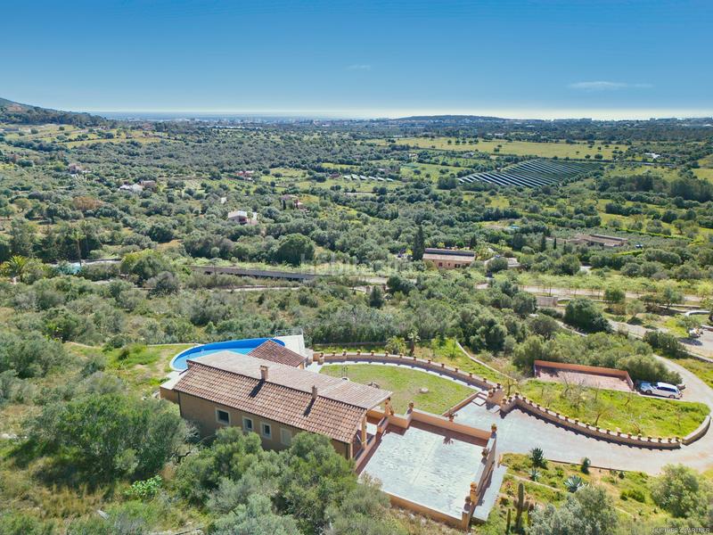 Foto b68b8b9f-a3b2-4879-959f-b3b8b3d1e6e1. Masia a Sant Llorenç des Cardassar