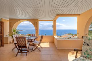 Appartement à Cas Català-Illetes. Fantástico piso con vistas al mar en illetas  estilo de vida med