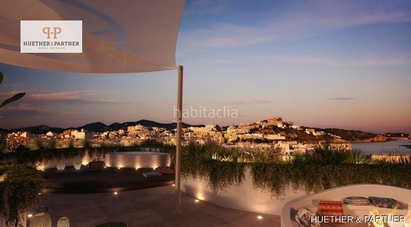 Foto 15cb520f-ed54-436f-bbe1-ee120b3e7d3a. Piso ático de lujo exclusivo refugio de nueva construcción sobre los tejados de ibiza en Sant Antoni de Portmany