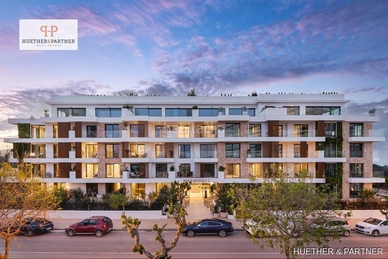 Foto 853cd9be-0f75-49f3-8d5d-191d43c850e3. Piso ático de lujo exclusivo refugio de nueva construcción sobre los tejados de ibiza en Sant Antoni de Portmany