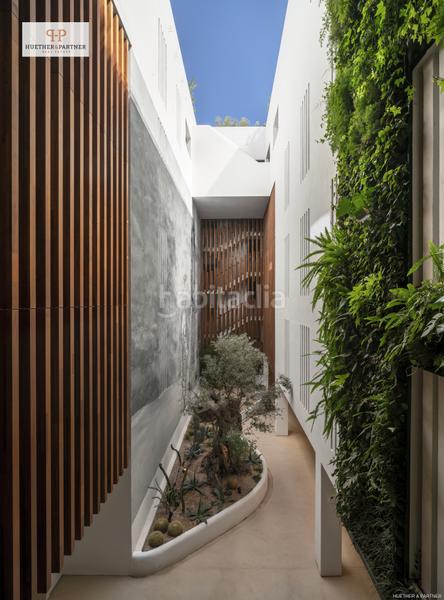 Foto 8d4e273c-2693-495f-95de-ee9341b7c00e. Piso ático de lujo exclusivo refugio de nueva construcción sobre los tejados de ibiza en Sant Antoni de Portmany