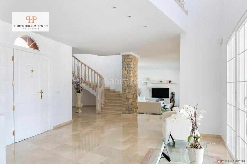 Foto f0624c5b-0fd1-46e9-8411-a00a9faa05fe. Casa amb aparcament a Andratx Andratx