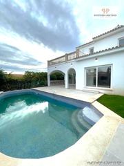 Casa a Cort. Villa de lujo en génova con vistas al mar, piscina y apartamento