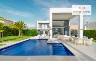 Maison dans Cala Murada. Familiar luxury poolvilla con jardn  cochera en cala murada