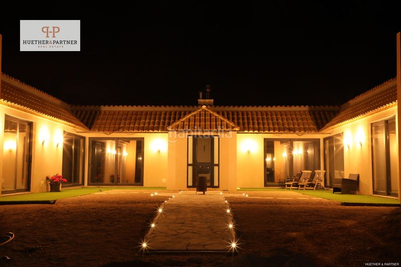 Foto f00c12e5-9ff9-4ecc-9811-0c1c11e39aae. Masia a Llucmajor interior Llucmajor