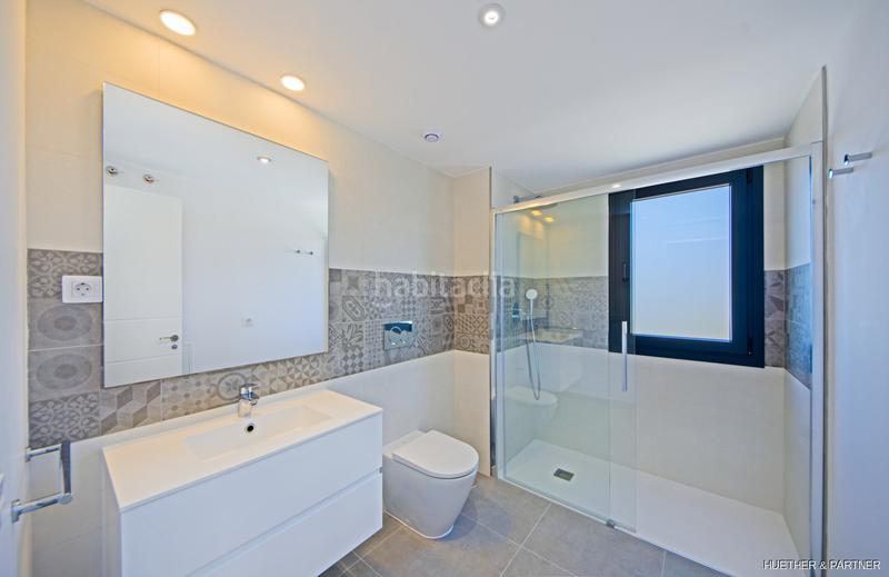 Foto 581daddf-5ca9-4ec6-aabb-a0b8113477d0. Casa aparellada a Cala Ratjada Capdepera