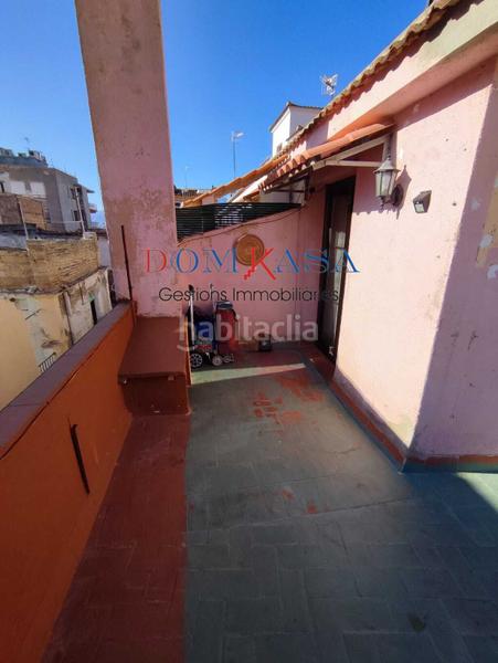 Foto f9d034a0-d6bd-4566-bc69-43aa743b2977. Pis a Centre Tortosa