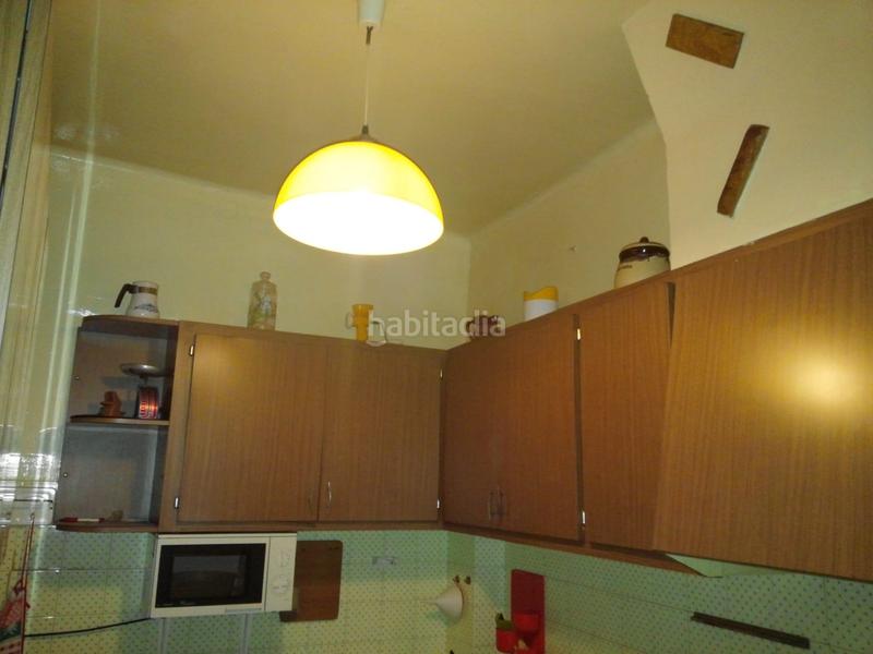 Foto 905e39a1-a51d-4ebb-9a0d-793b28b21018. Edifici a Centre Tortosa