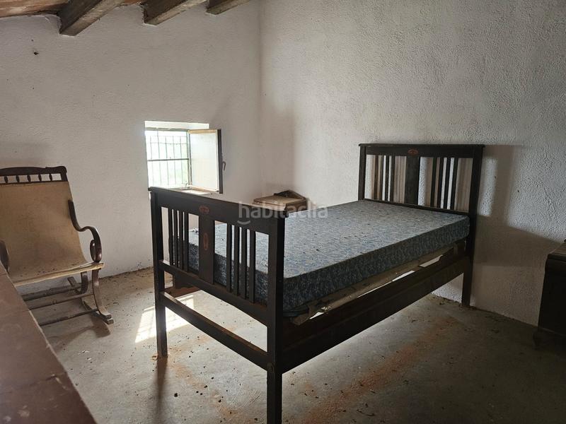 Foto 369888a0-94d8-4967-8303-ab3755af1692. Finca rústica terreno agrícola con una pequeña casa en Roquetes