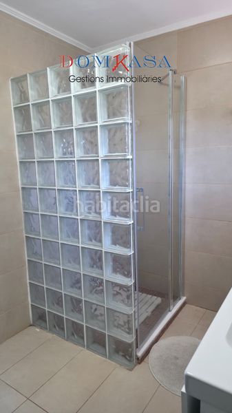 Foto 49bb9373-e0c2-4036-b32f-070b0d4a13eb. Xalet amb calefacció aparcament piscina a Roquetes