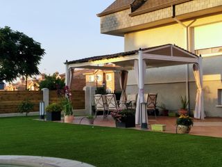 Chalet  Calle de los madroños. Magnifica vivienda unifamiliar independiente