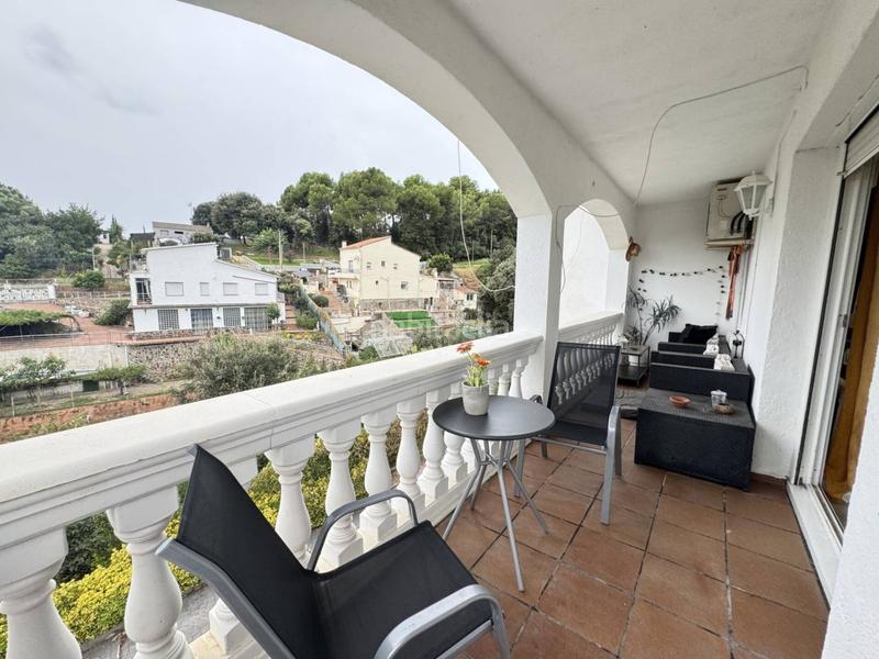 Foto a7b56a9d-7ec0-47e1-9946-510bca9b68b1. Casa amb calefacció aparcament a Cànoves i Samalús