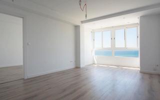 Location Appartement  Plaza paseito ramiro 12. Piso reformado de 2 habitaciones con vistas al mar en paseíto ra