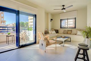 Lloguer Pis  Calle jacinto benavente 17. Apartamento reformado y amueblado en la playa muchavista
