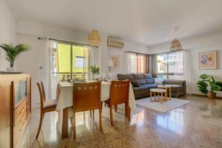 Pis a Calle de gasset y artime 10. Piso de 3 habitaciones con terraza en carolinas altas