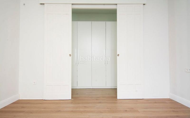 Foto 9328c4fa-970d-433d-98e7-e196c6b77e67. Lloguer pis a avenida alfonso el sabio 9 a Barrio del Centro Alicante