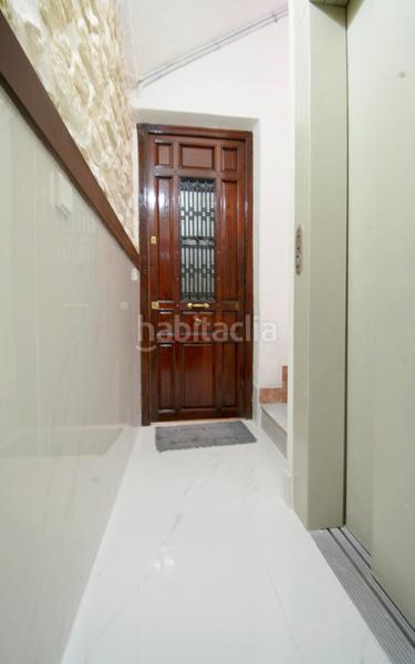 Foto 8e753fe0-d132-4e13-bee4-9d3b248be7c6. Rent flat in avenida alfonso el sabio 9 in Barrio del Centro Alicante