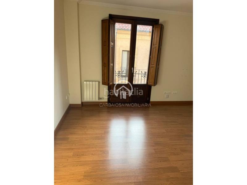 Foto 8a4ccee6-9941-4db3-b3e8-330f59b5e3f8. Alquiler piso vivienda alquiler junto plaza mayor en Salamanca