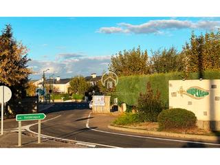 Xalet a Santa Marta de Tormes. Chalet unifamiliar en urb. valdelagua