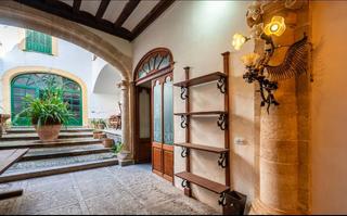 Haus in Sóller. Exclusiva mansión histórica en el corazón de sóller, con legado