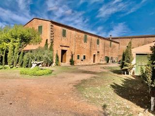 Masia a Son Ferriol. Magnífica finca histórica del año 1581 "iglesia del dominics" es