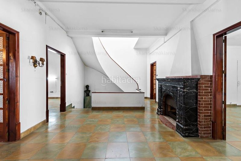 Foto abd10d89-7655-4c83-b331-b836bb482889. Casa amb aparcament a Plaça dels Patins Palma de Mallorca