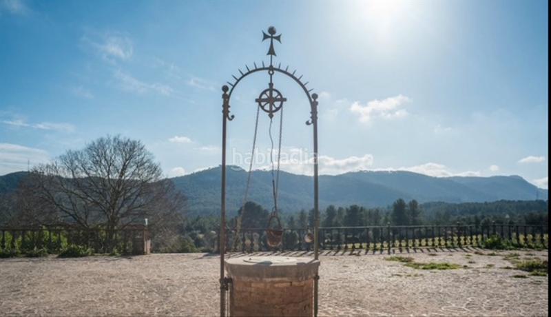 Foto 1294ef09-a6bb-4b79-b0cf-fd2ad2ee3f19. House with fireplace heating parking pool in Establiments Palma de Mallorca