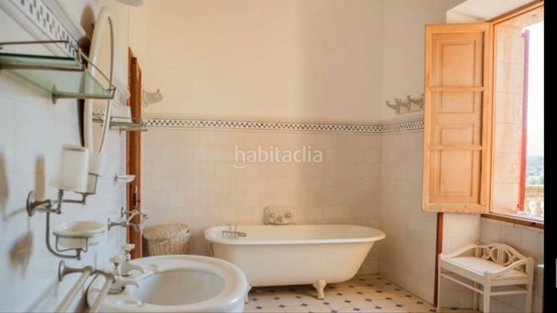 Foto e2f6049e-f16e-451a-9cf9-01f1f3dad645. House with fireplace heating parking pool in Establiments Palma de Mallorca