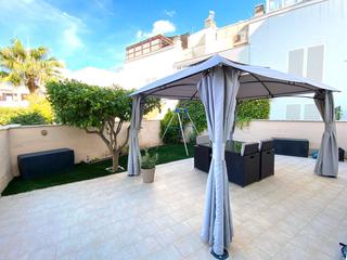 Planta baja en Carrer d'antonio vivaldi 11. Fantástica planta baja de con terraza y jardín en ses cases de s