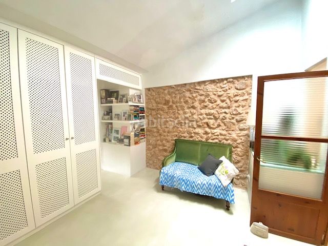 Foto e17ea6f4-088b-43e3-9433-02a13962fa49. Casa amb xemeneia calefacció piscina a Santa María del Camí
