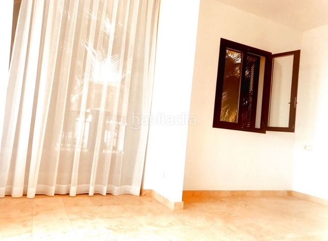 Foto 292b5054-24e6-41ba-a745-a42f7f179064. Rent ground floor in carrer de l'illa de xipre 21 in Palma de Mallorca