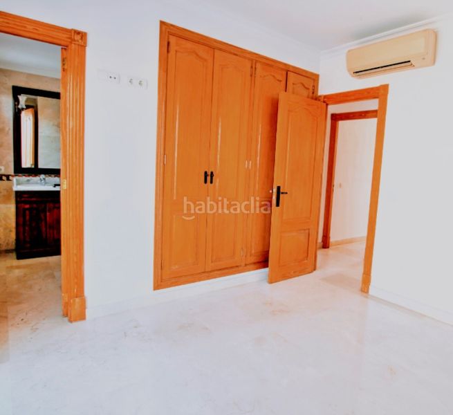 Foto a4bae912-b339-4a1c-8e9f-3dc80bdbffc8. Rent penthouse with fireplace heating parking in Es Portixol-Es Molinar Palma de Mallorca