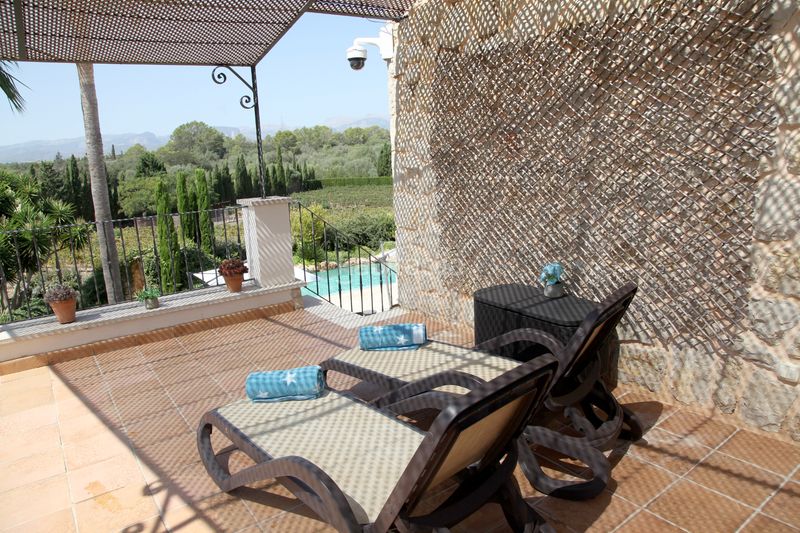 Foto efe7eb23-3883-447b-ae3e-db4bd736d104. Casa con camino riscaldamento parcheggio piscina in Sencelles