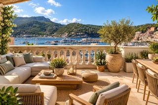 House in Sóller. Chalet unifamiliar con vistas al mar a escasos pasos de la prime
