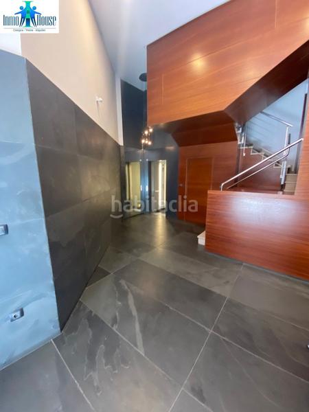 Foto 8b9d5cf2-befc-43de-9c07-e741b455eb95. Piso se vende piso zona centro en Carretas - Pajarita Albacete