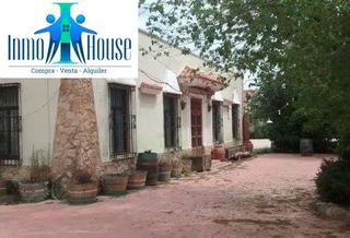 Terreny residencial a Santa Teresa - Vereda. Inmohouse vende excelente terreno en casco urbano de albacete.