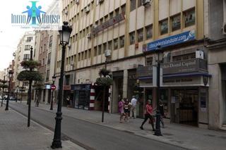 Ufficio in Centro. Venta de oficina en pleno centro de albacete!