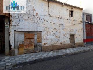 Casa a Industria. Casa en venta en zona industria