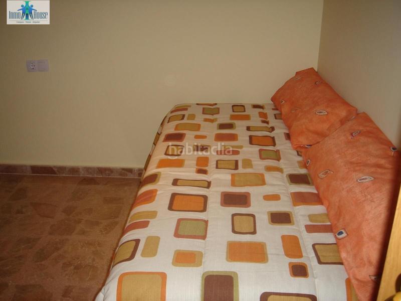 Foto 0dc617ea-ab9f-4d57-8e81-2819fe3199c7. Maison jumelée avec chauffage parking dans Pedanías - Extrarradio Albacete