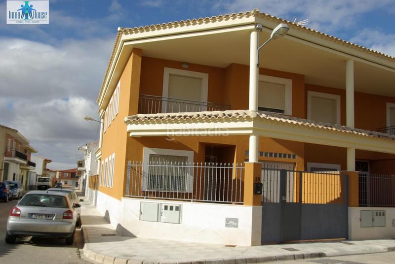 Foto a7ba3dd2-753d-448e-8ccb-32640fd7a542. Maison jumelée avec chauffage parking dans Pedanías - Extrarradio Albacete