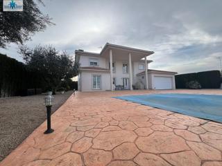 Xalet a Chinchilla de Monte - Aragón. Se vende chalet  seminuevo  la felipa