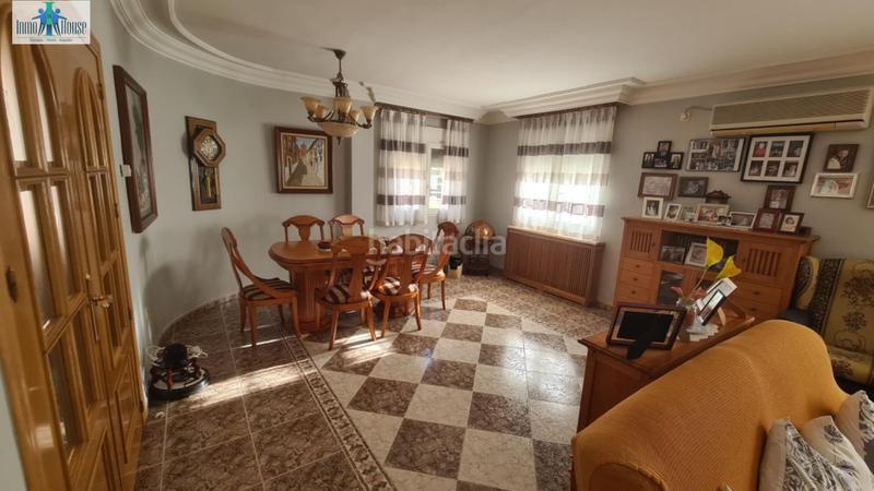 Foto c529b007-e65e-406e-afc0-2e89743507b5. Chalet inmohouse vende exclusivo chalet independiente . en Albacete