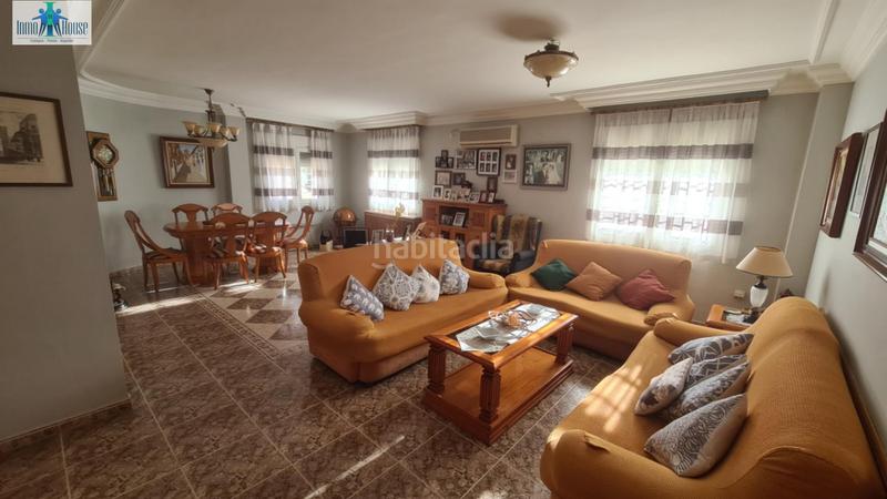 Foto cb1f3794-7b95-43fb-b635-5255e1aa3168. Chalet inmohouse vende exclusivo chalet independiente . en Albacete