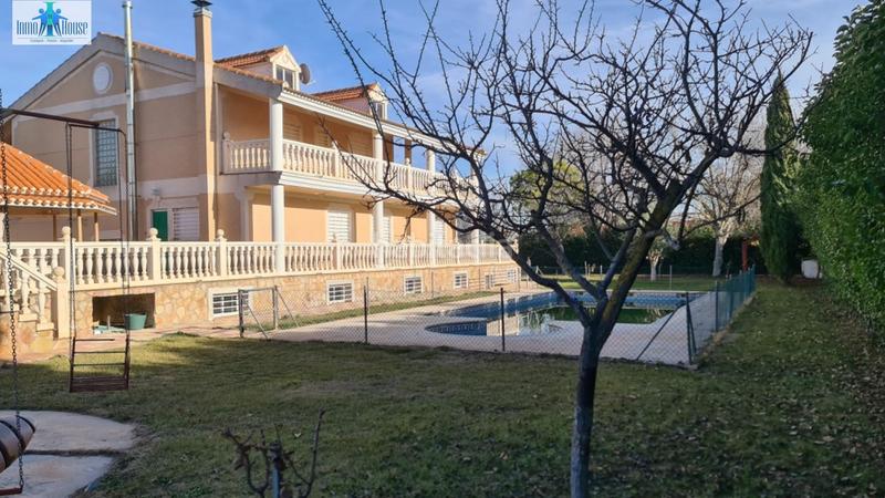Foto d074427a-0705-4200-a994-3f74803f99de. Chalet inmohouse vende exclusivo chalet independiente . en Albacete