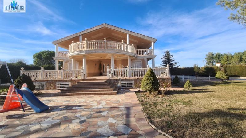 Foto ec4cee50-037c-4f88-bf50-362d540bfbbe. Chalet inmohouse vende exclusivo chalet independiente . en Albacete