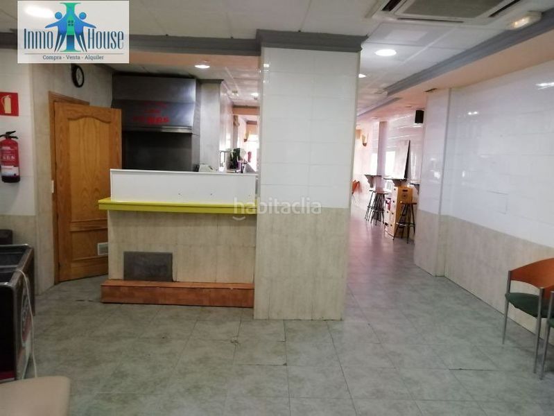 Foto 45c41f83-c5ae-40f7-a376-717eee9bb0bf. Local comercial a Centro Albacete